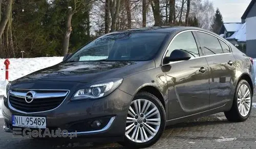 OPEL Insignia 