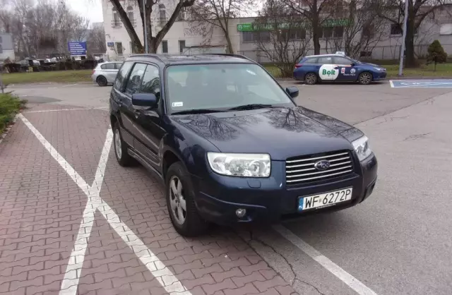 SUBARU Forester 