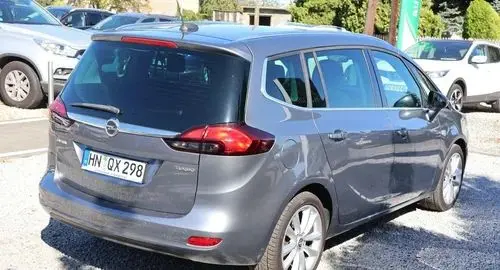 OPEL Zafira 