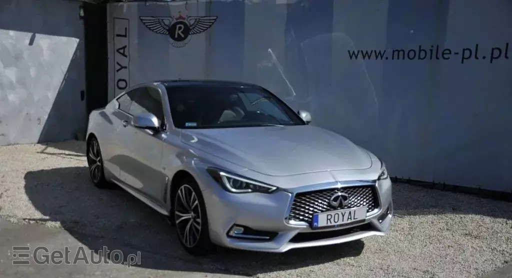 INFINITI Q60 