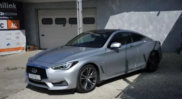 INFINITI Q60 