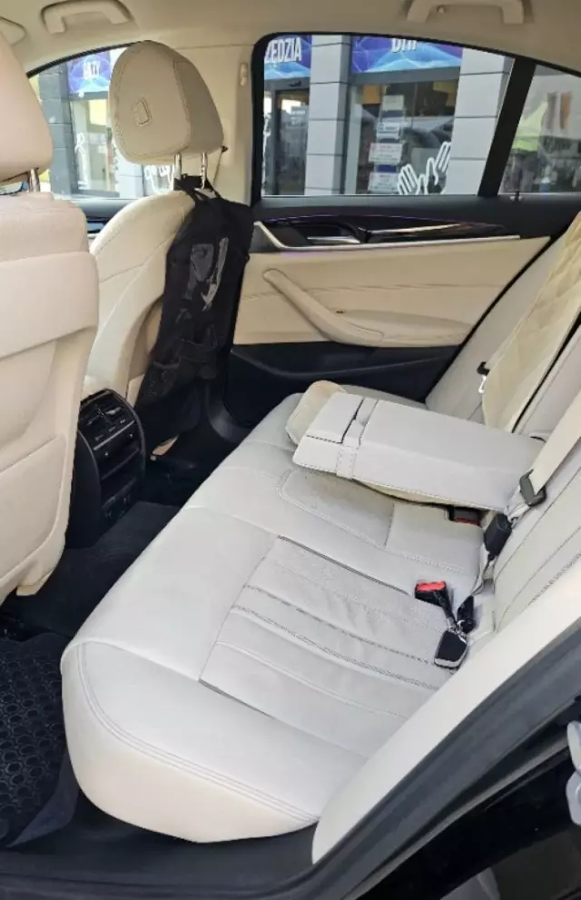 BMW Seria 5 520d (190 KM) xDrive Steptronic