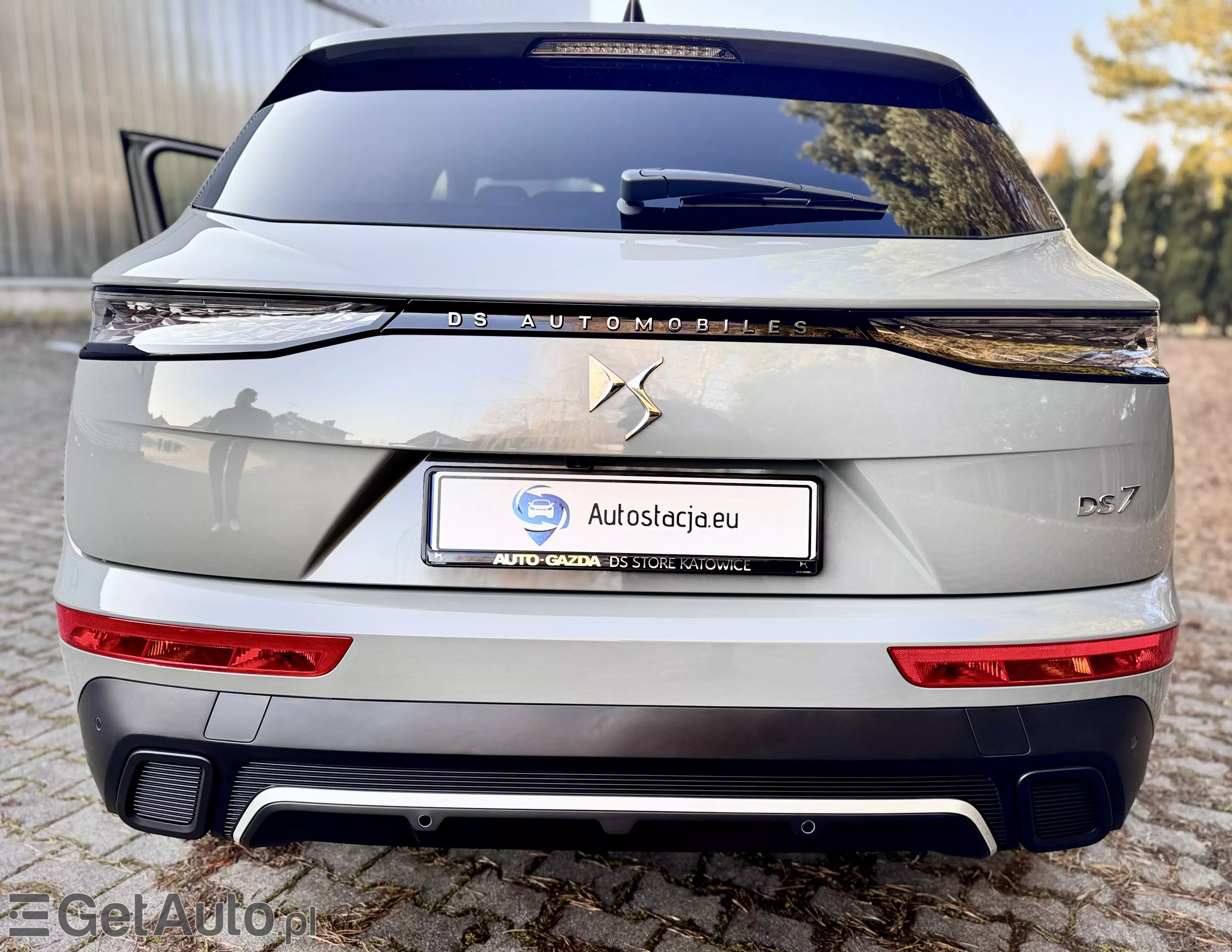 DS. AUTOMOBILES Inny DS7