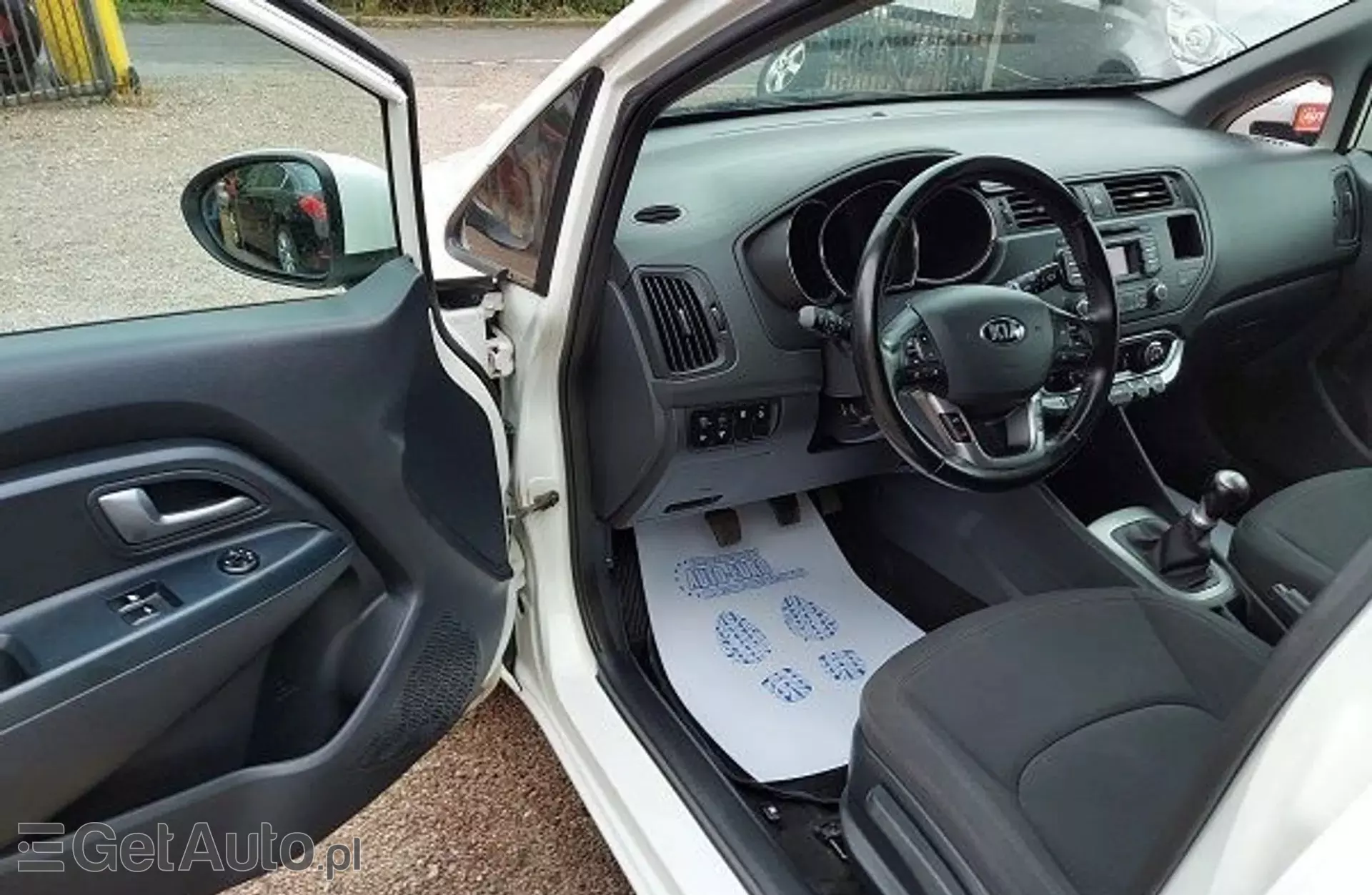 KIA Rio 1.2 16V (85 KM)