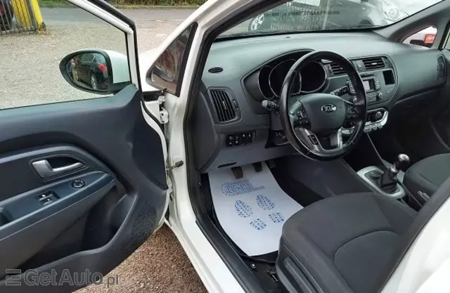 KIA Rio 1.2 16V (85 KM)