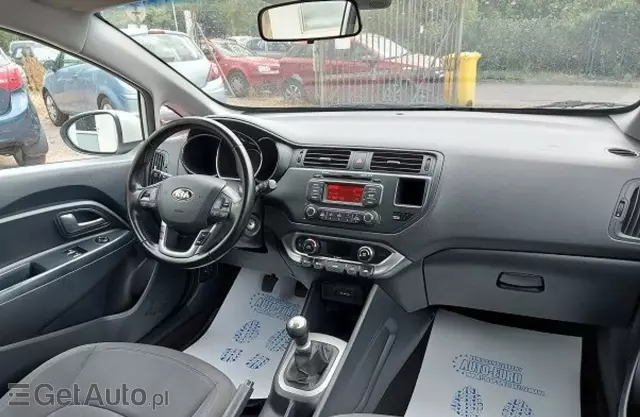 KIA Rio 1.2 16V (85 KM)