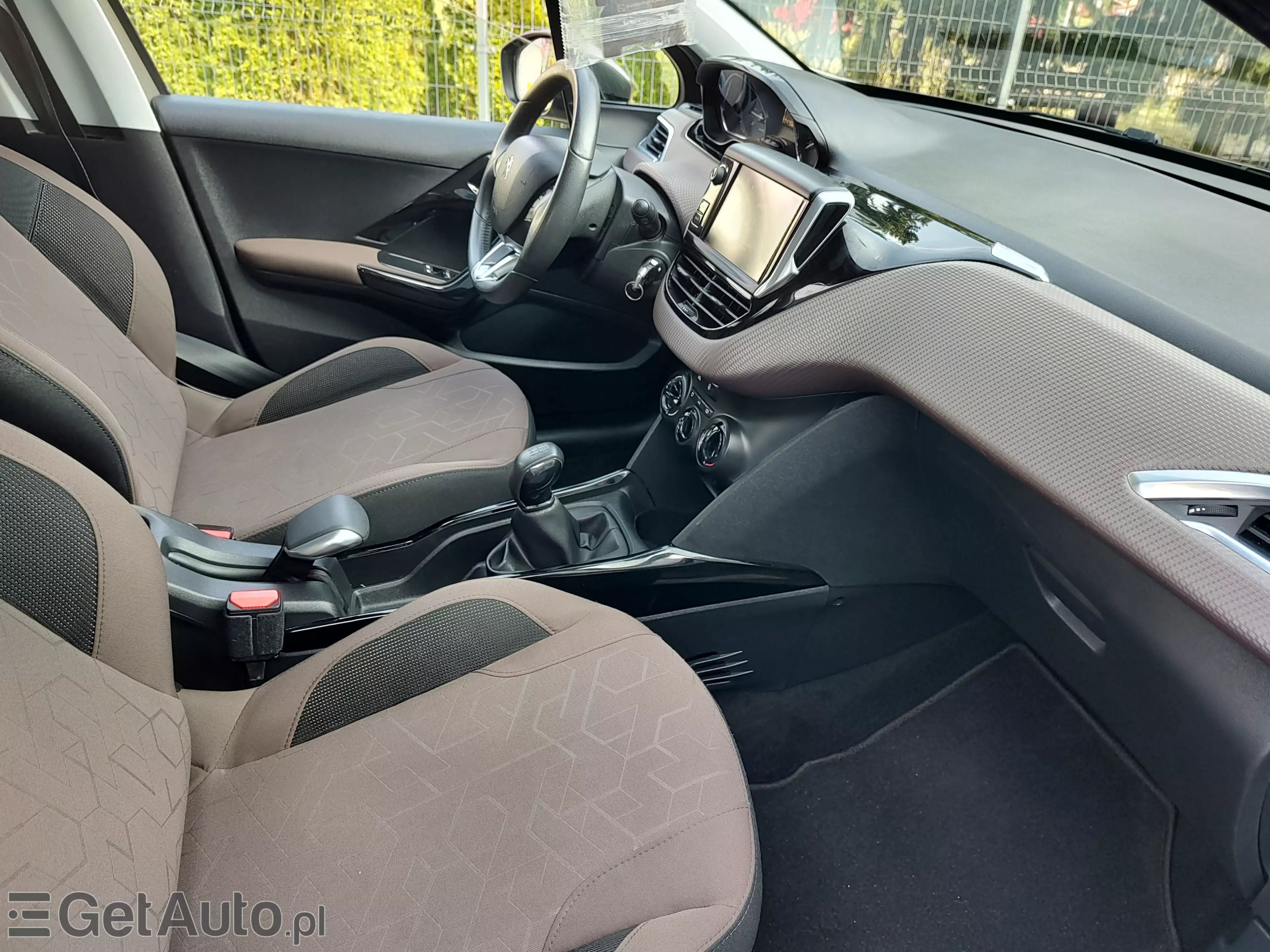 PEUGEOT 2008 Access