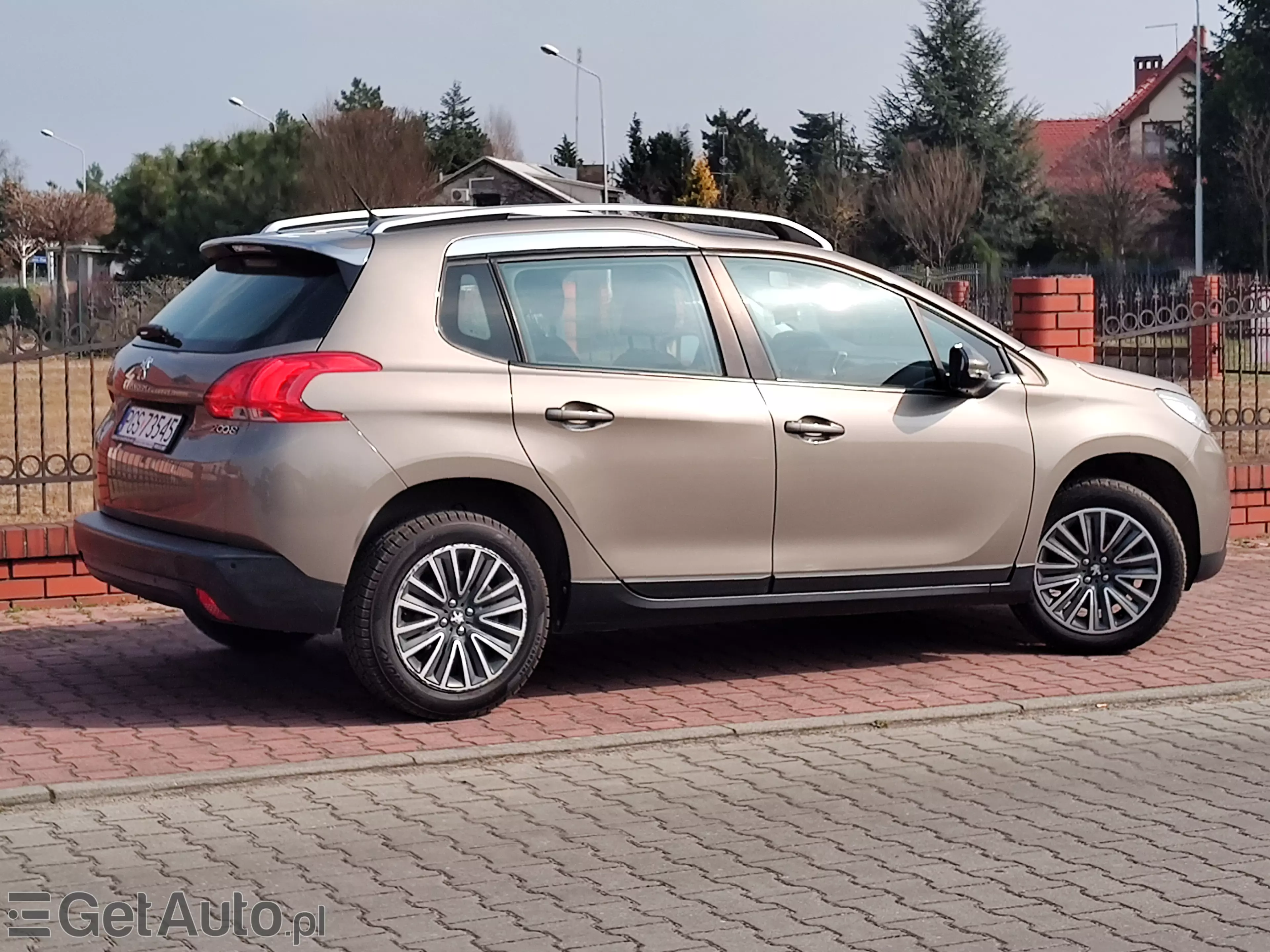 PEUGEOT 2008 Access