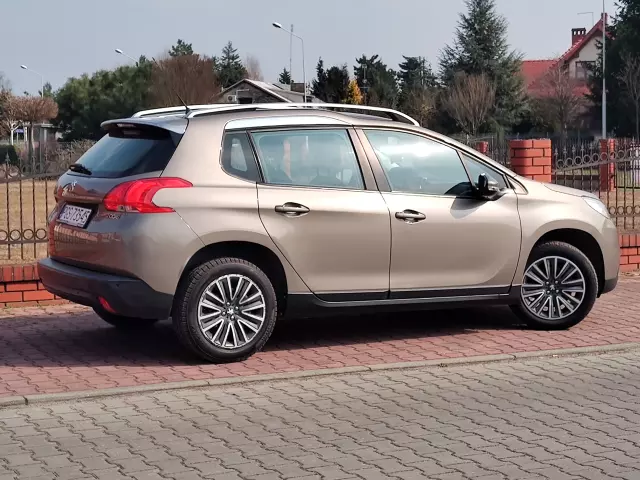 PEUGEOT 2008 Access