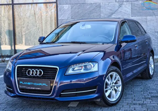 AUDI A3 Sportback 2.0 TDI DPF Attraction
