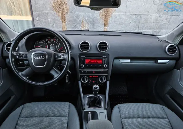 AUDI A3 Sportback 2.0 TDI DPF Attraction
