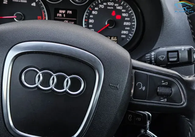 AUDI A3 Sportback 2.0 TDI DPF Attraction