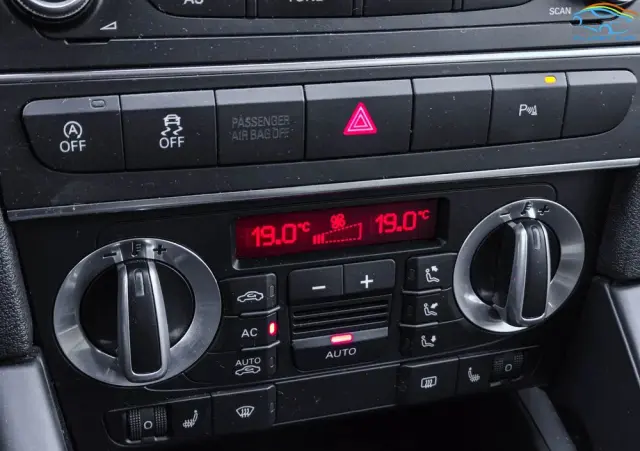 AUDI A3 Sportback 2.0 TDI DPF Attraction