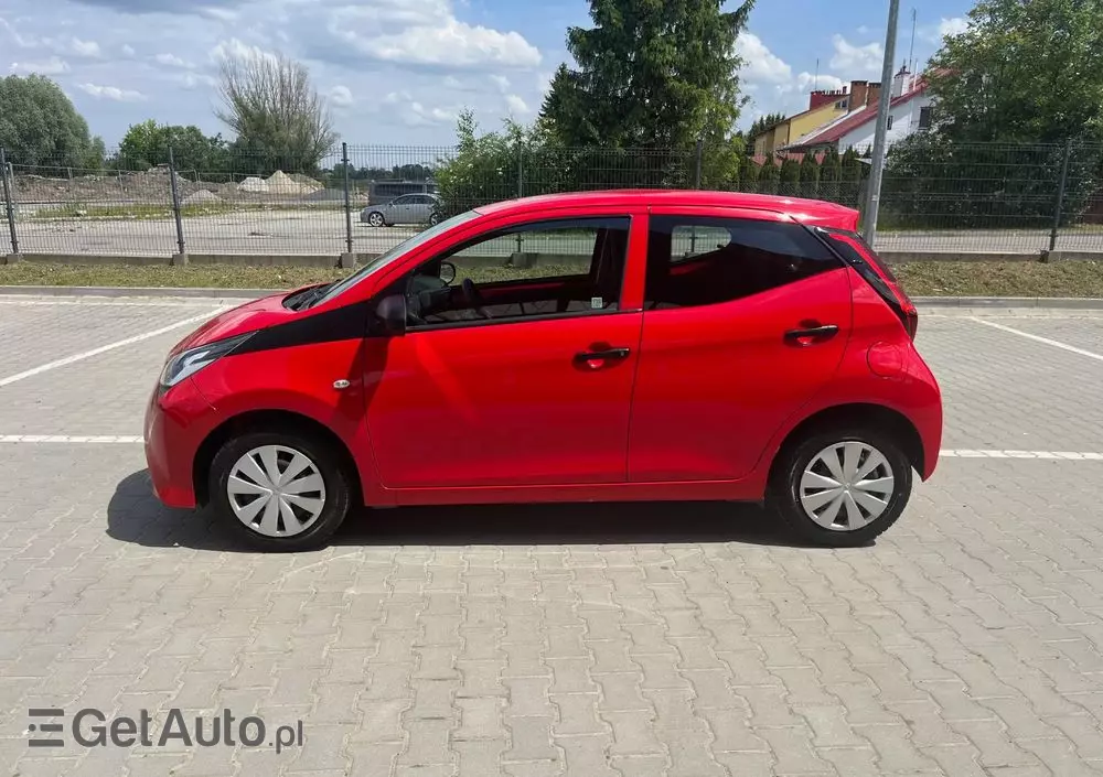 TOYOTA Aygo 1.0 VVT-i Black Edition