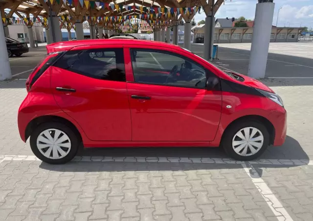 TOYOTA Aygo 1.0 VVT-i Black Edition