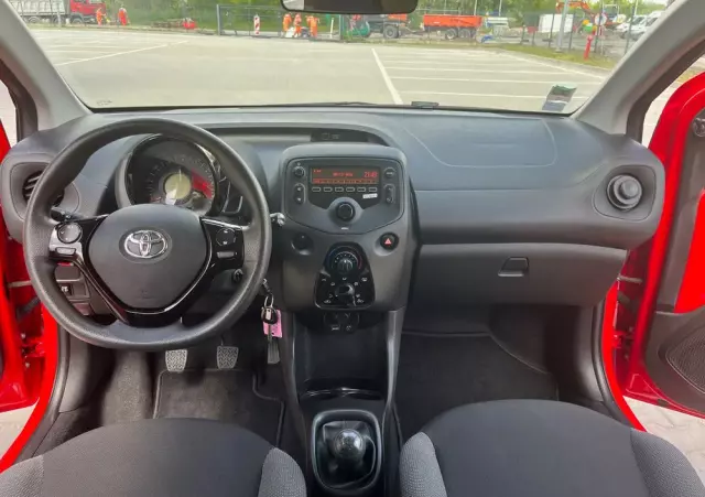 TOYOTA Aygo 1.0 VVT-i Black Edition