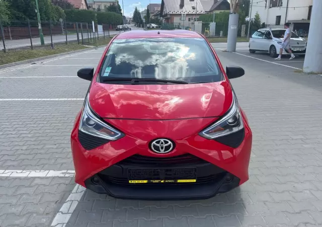 TOYOTA Aygo 1.0 VVT-i Black Edition