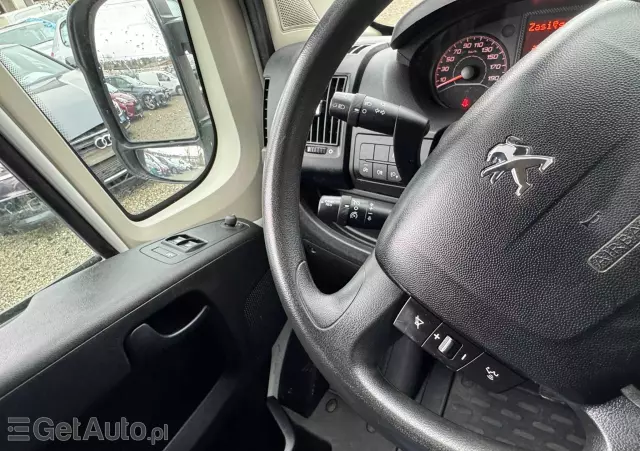 PEUGEOT Boxer 