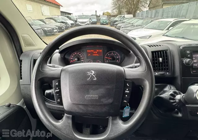 PEUGEOT Boxer 
