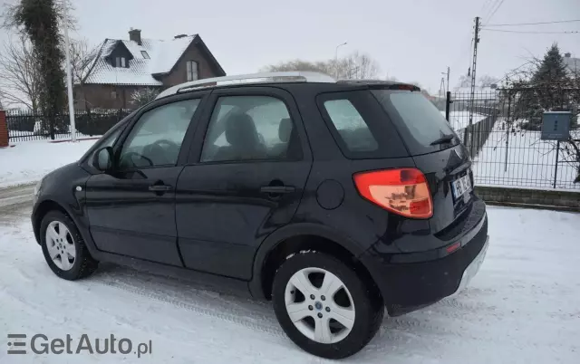 FIAT Sedici 1.6 16V 4x4 Dynamic