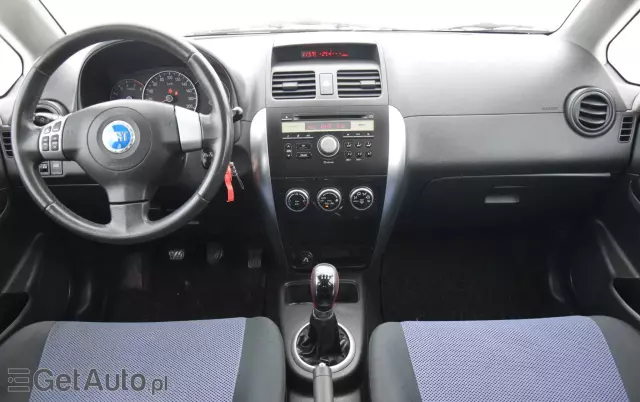 FIAT Sedici 1.6 16V 4x4 Dynamic