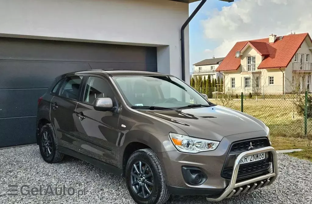 MITSUBISHI ASX 