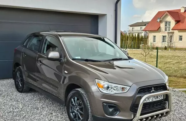 MITSUBISHI ASX 