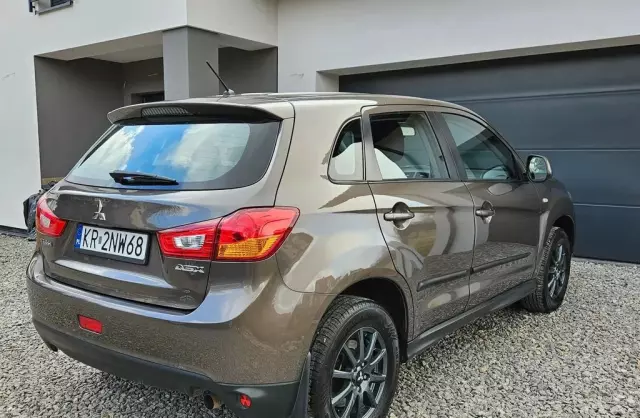 MITSUBISHI ASX 