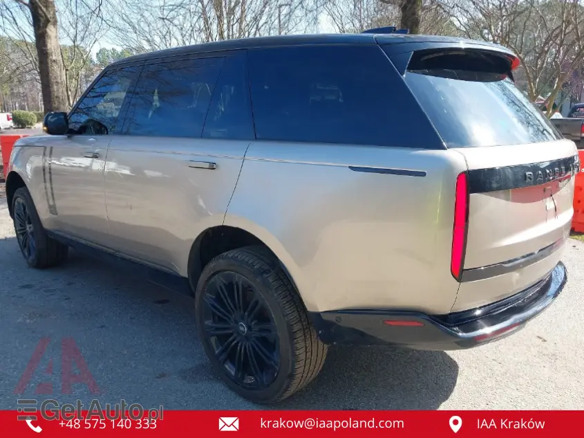 LAND ROVER Range Rover P400 SE