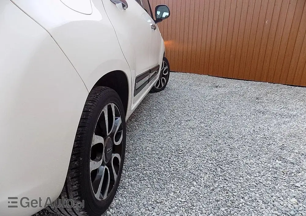 FIAT 500L 1.4 16V Opening Edition