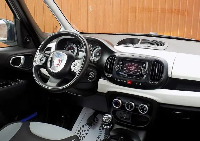 FIAT 500L 1.4 16V Opening Edition