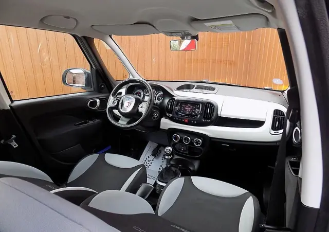 FIAT 500L 1.4 16V Opening Edition