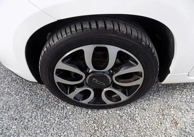 FIAT 500L 1.4 16V Opening Edition