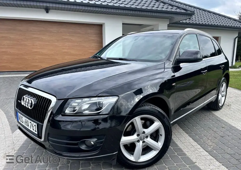 AUDI Q5 