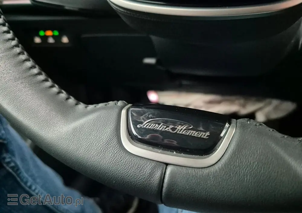 SKODA Superb 1.5 TSI L&K DSG