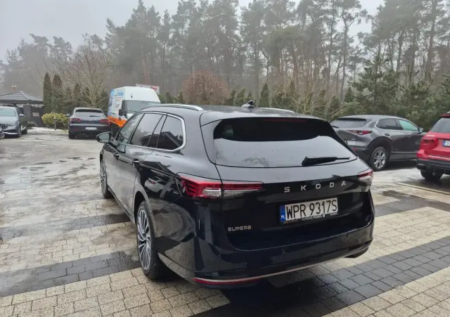 SKODA Superb 1.5 TSI L&K DSG