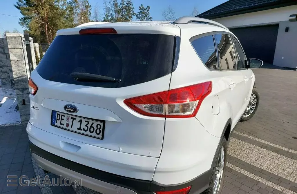 FORD Kuga 