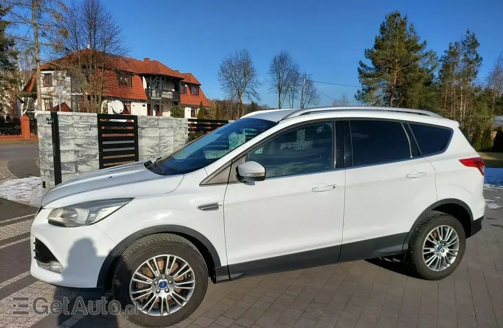 FORD Kuga 