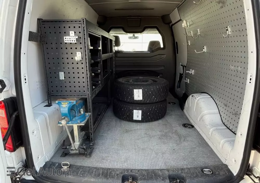 VOLKSWAGEN Caddy Maxi 