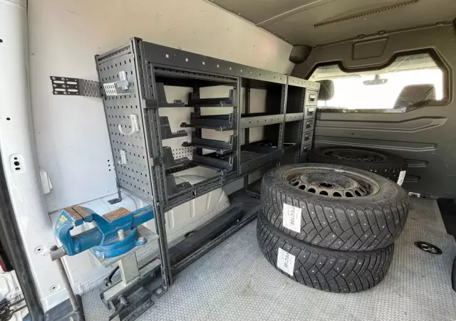 VOLKSWAGEN Caddy Maxi 