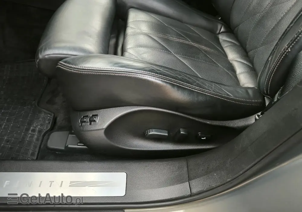 INFINITI QX70 3.0d S Premium