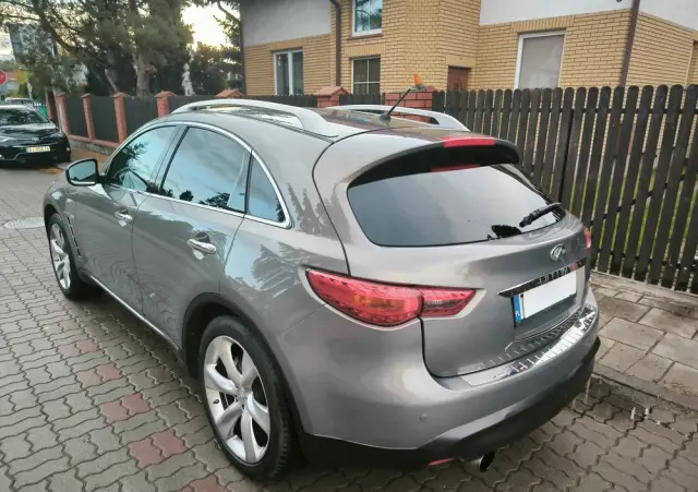 INFINITI QX70 3.0d S Premium