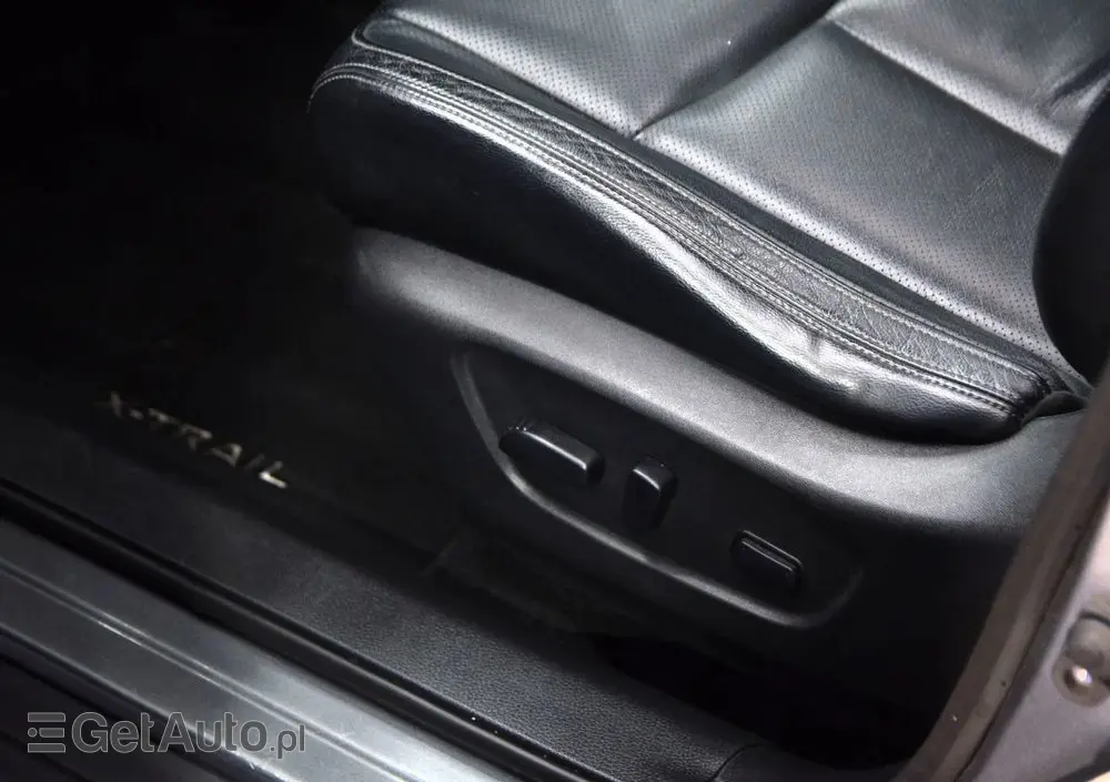 NISSAN X-Trail 1.7 dCi N-Connecta 2WD