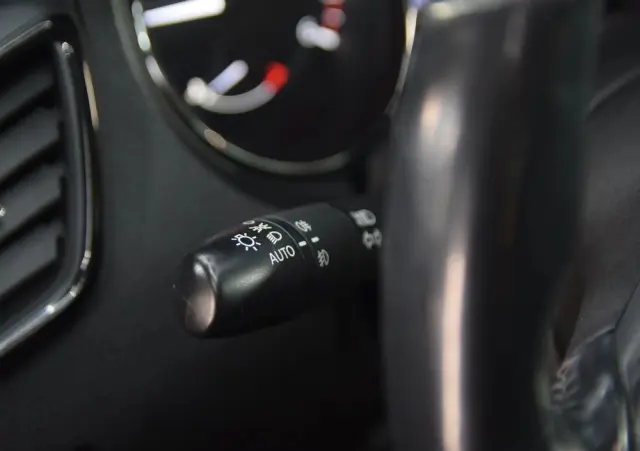 NISSAN X-Trail 1.7 dCi N-Connecta 2WD