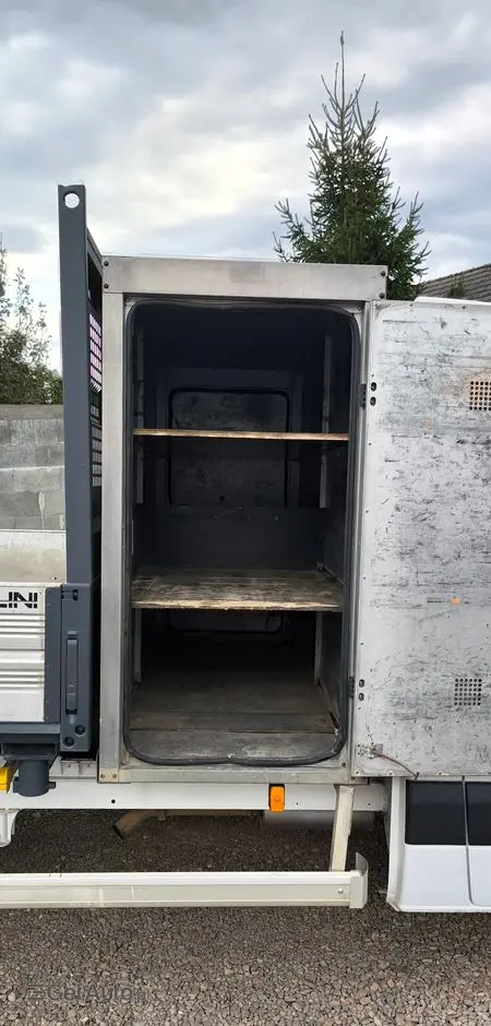 MERCEDES-BENZ Sprinter 516 CDI 