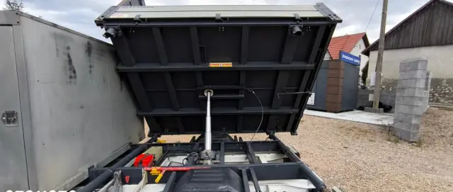 MERCEDES-BENZ Sprinter 516 CDI 