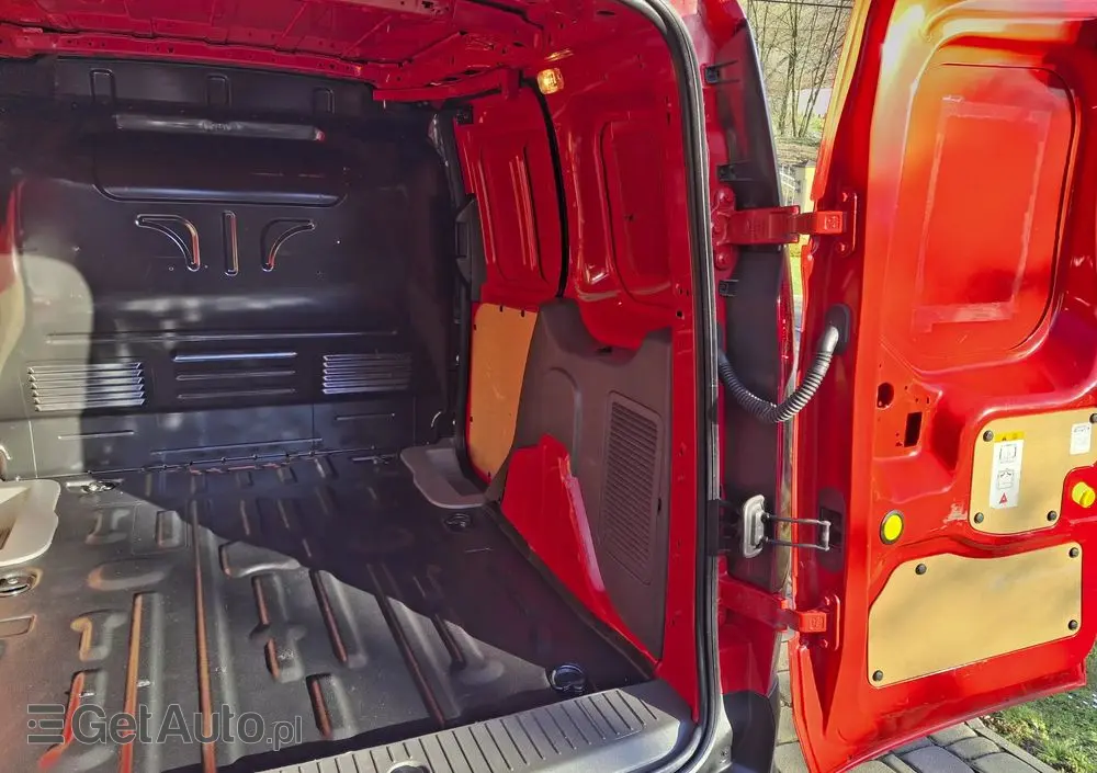 FORD TRANSIT CONNECT TREND 