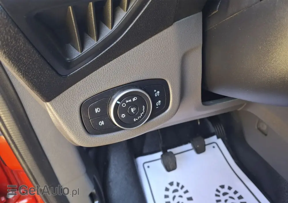 FORD TRANSIT CONNECT TREND 