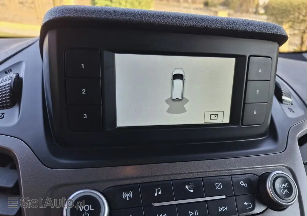 FORD TRANSIT CONNECT TREND 