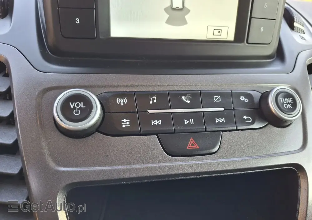 FORD TRANSIT CONNECT TREND 